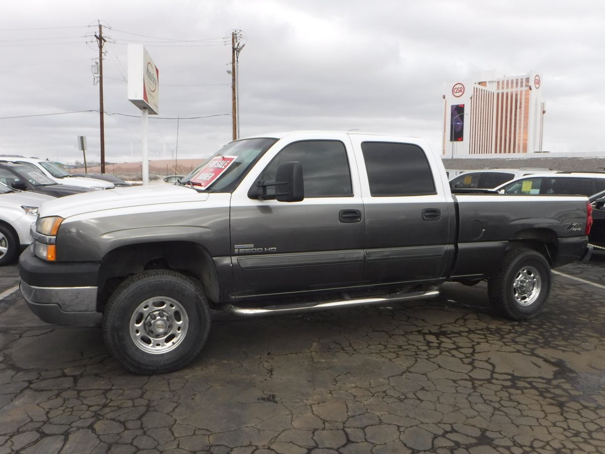 2004 Chevrolet Silverado 2500 HD Crew Cab LT 6 1/2 ft - For Sale By ...